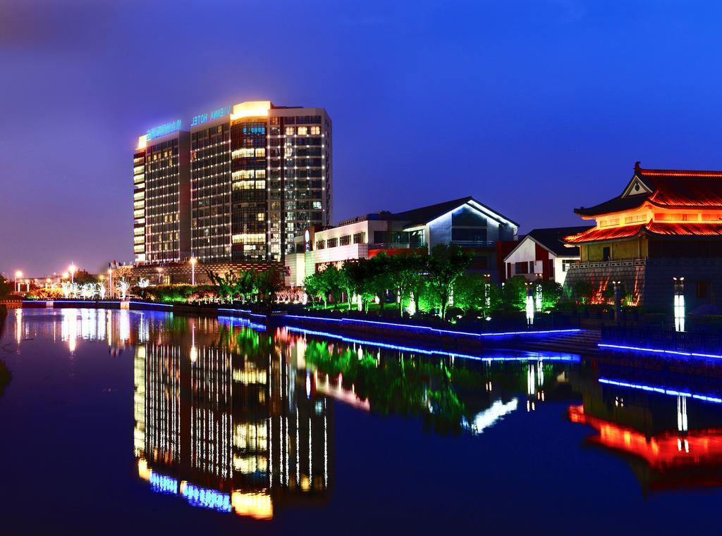Vienna International Hotel Suzhou University Town Exterior foto